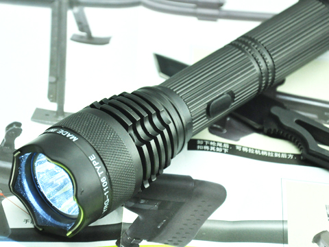 司機攜帶哪種防身器材比較好